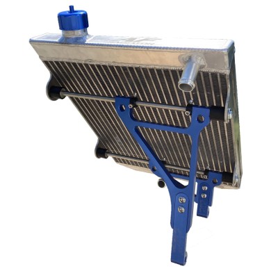 Radiatore AF TWENTY-1 - LARGE - con Attacchi Anodizzati